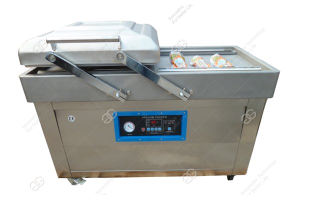 Vacuum packing machine for food